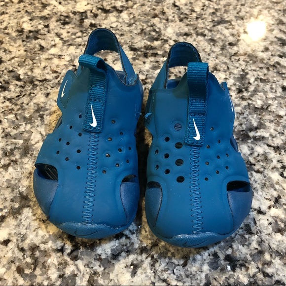 nike sunray protect 4c